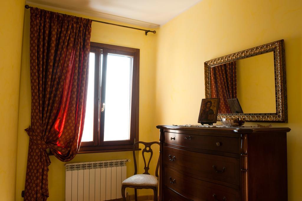 Apartament La Residenza Di Carolina Cassino Zewnętrze zdjęcie