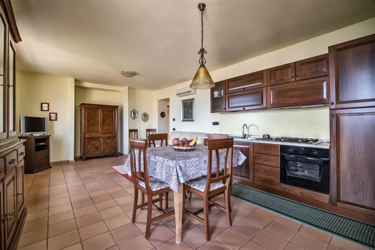 Apartament La Residenza Di Carolina Cassino Zewnętrze zdjęcie