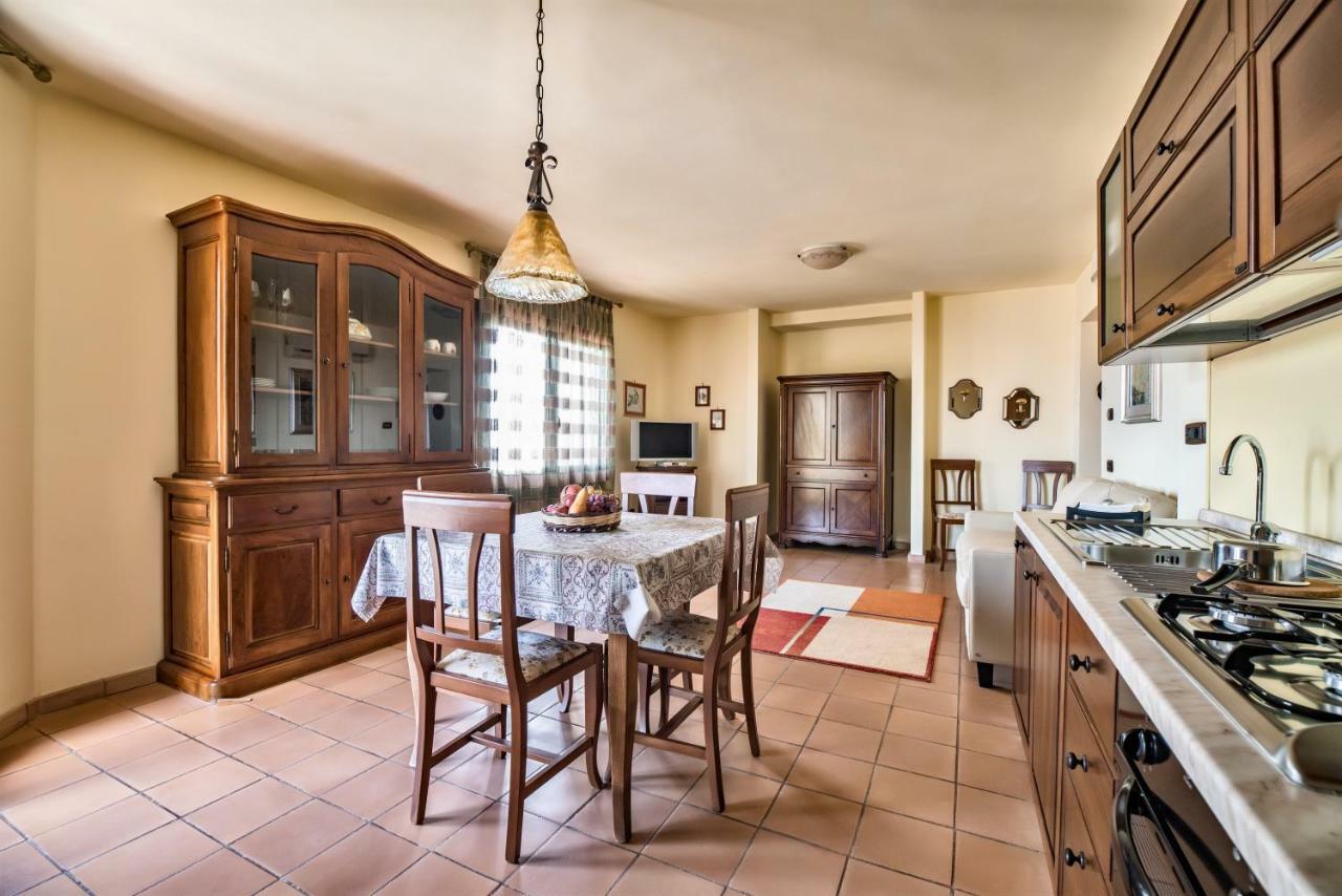 Apartament La Residenza Di Carolina Cassino Zewnętrze zdjęcie